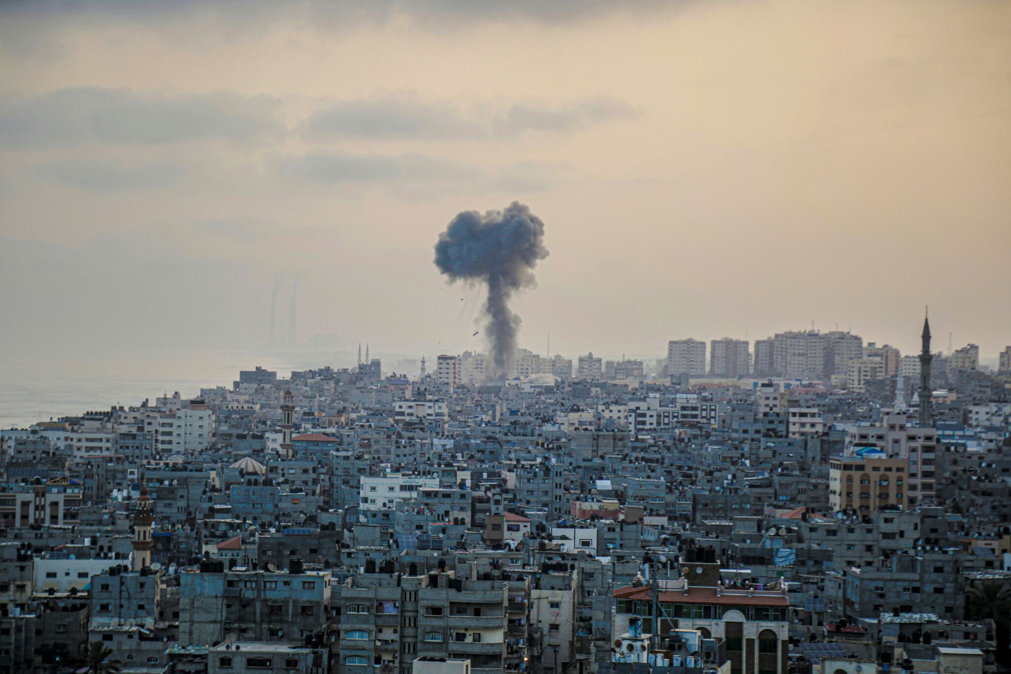 RAUDNE MÕÕK: sõjaraportid otse Iisraelist